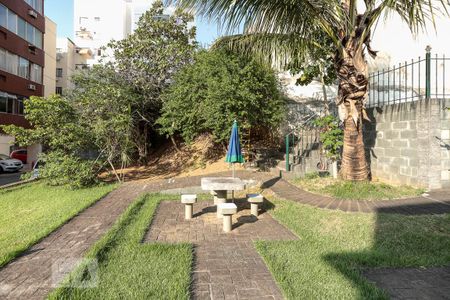Apartamento para alugar com 67m², 2 quartos e 1 vaga Apartamento para alugar com 67m², 2 quartos e 1 vagaPlay