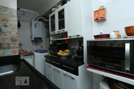 Cozinha de apartamento à venda com 1 quarto, 40m² em Copacabana, Rio de Janeiro