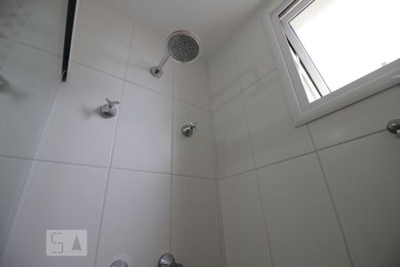 Apartamento à venda com 73m², 3 quartos e 2 vagasChuveiro