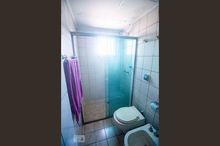 Apartamento à venda com 96m², 3 quartos e 2 vagas Apartamento à venda com 96m², 3 quartos e 2 vagasBanheiro