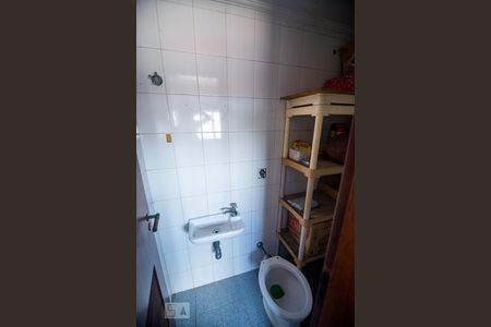 Apartamento à venda com 96m², 3 quartos e 2 vagas Apartamento à venda com 96m², 3 quartos e 2 vagasBanheiro de Serviço