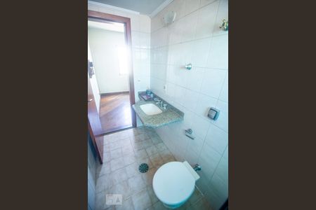 Apartamento à venda com 96m², 3 quartos e 2 vagas Apartamento à venda com 96m², 3 quartos e 2 vagasBanheiro da Suíte