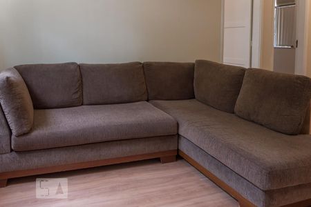 Sala de apartamento para alugar com 2 quartos, 80m² em Vila Isabel, Rio de Janeiro