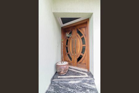 Entrada de casa à venda com 5 quartos, 500m² em Parque Oratorio, Santo André