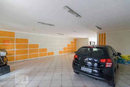 Garagem de casa à venda com 5 quartos, 500m² em Parque Oratorio, Santo André