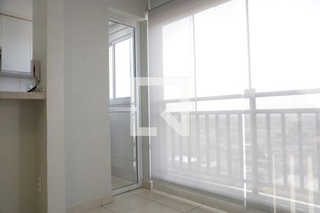 Apartamento para alugar com 70m², 3 quartos e 2 vagasVaranda