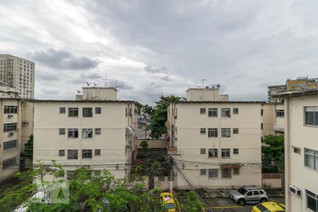 Vista do Quarto 1 de apartamento à venda com 2 quartos, 75m² em Irajá, Rio de Janeiro
