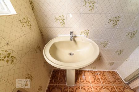 Casa para alugar com 39m², 1 quarto e sem vaga Casa para alugar com 39m², 1 quarto e sem vagaBanheiro