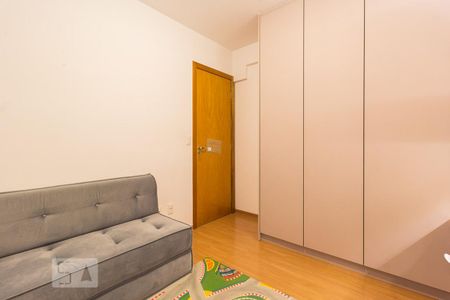 Quarto 1 de apartamento para alugar com 4 quartos, 110m² em Liberdade, Belo Horizonte