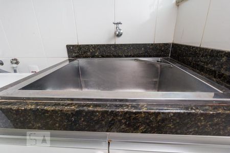 Área de Serviço de apartamento para alugar com 4 quartos, 110m² em Liberdade, Belo Horizonte
