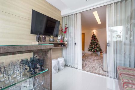 Sala de apartamento para alugar com 4 quartos, 110m² em Liberdade, Belo Horizonte