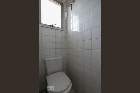 Apartamento à venda com 78m², 3 quartos e 2 vagasBanheiro de Serviço