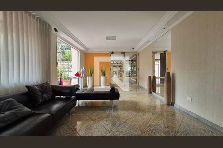 Apartamento para alugar com 135m², 4 quartos e 3 vagas Apartamento para alugar com 135m², 4 quartos e 3 vagasÁrea comum - Hall de entrada