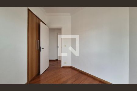 Apartamento para alugar com 135m², 4 quartos e 3 vagas Apartamento para alugar com 135m², 4 quartos e 3 vagasQuarto