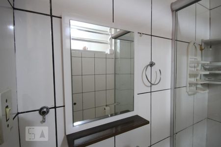 Banheiro de kitnet/studio para alugar com 1 quarto, 32m² em Liberdade, São Paulo
