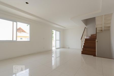 Sala (1º andar) de casa de condomínio para alugar com 4 quartos, 190m² em Freguesia, Rio de Janeiro