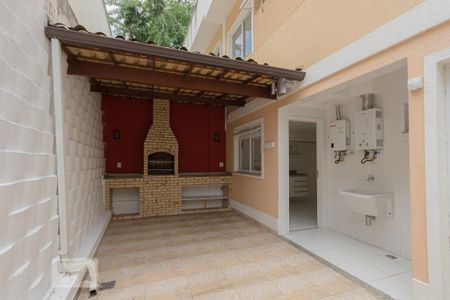 Casa de condomínio para alugar com 190m², 4 quartos e 2 vagas Casa de condomínio para alugar com 190m², 4 quartos e 2 vagasVaranda Gourmet (1º andar - Fundos)