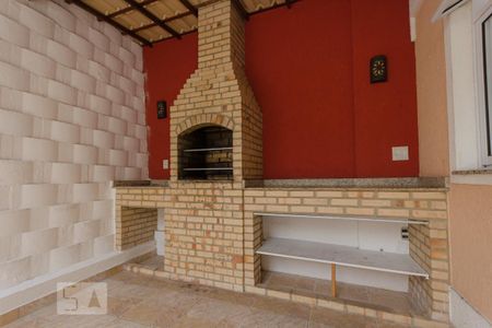 Casa de condomínio para alugar com 190m², 4 quartos e 2 vagas Casa de condomínio para alugar com 190m², 4 quartos e 2 vagasVaranda Gourmet (1º andar - Fundos)