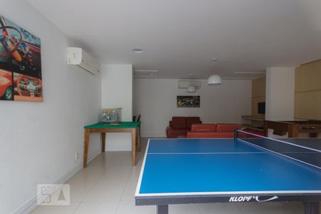 Casa de condomínio para alugar com 190m², 4 quartos e 2 vagas Casa de condomínio para alugar com 190m², 4 quartos e 2 vagasSalão de Jogos