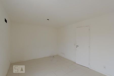 Casa de condomínio para alugar com 190m², 4 quartos e 2 vagas Casa de condomínio para alugar com 190m², 4 quartos e 2 vagasQuarto 2 - Suíte (2º andar)