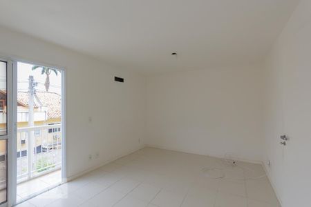 Casa de condomínio para alugar com 190m², 4 quartos e 2 vagas Casa de condomínio para alugar com 190m², 4 quartos e 2 vagasQuarto 2 - Suíte (2º andar)