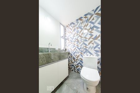 Apartamento à venda com 94m², 2 quartos e sem vaga Apartamento à venda com 94m², 2 quartos e sem vagaBanheiro