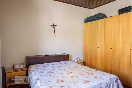 Casa à venda com 240m², 3 quartos e 1 vagaQuarto 1