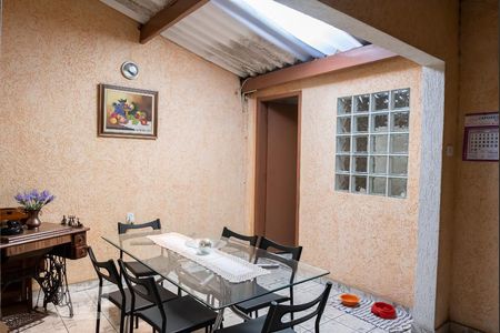 Casa à venda com 240m², 3 quartos e 1 vagaSala de almoço