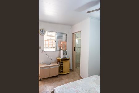 Casa à venda com 240m², 3 quartos e 1 vagaQuarto 3 - Fundos