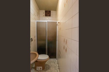 Casa à venda com 240m², 3 quartos e 1 vagaBanheiro 1