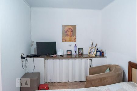 Casa à venda com 240m², 3 quartos e 1 vagaQuarto 3 - Fundos