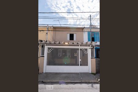 Casa à venda com 240m², 3 quartos e 1 vagaFachada