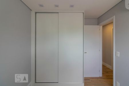 Apartamento à venda com 97m², 3 quartos e 2 vagasQuarto 2