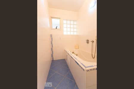 Apartamento para alugar com 106m², 3 quartos e 2 vagasBanheira