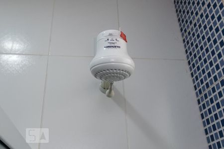 Casa à venda com 250m², 3 quartos e 5 vagasSuíte 1 - Chuveiro elétrico