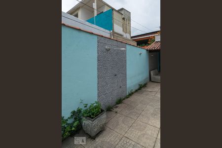Casa à venda com 250m², 3 quartos e 5 vagasVaranda da frente - Chuveiro