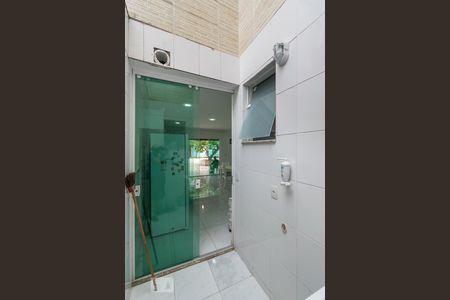 Casa à venda com 250m², 3 quartos e 5 vagasÁrea de serviço 1