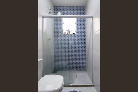 Casa à venda com 250m², 3 quartos e 5 vagasSuíte 1 - Box de vidro