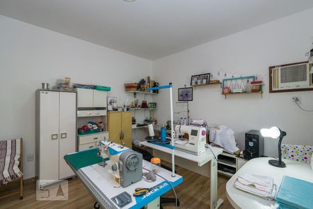 Casa à venda com 250m², 3 quartos e 5 vagasQuarto 2