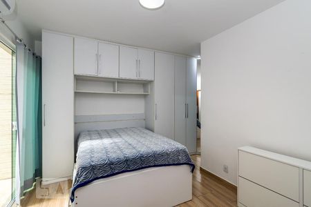 Casa à venda com 250m², 3 quartos e 5 vagasSuíte 1