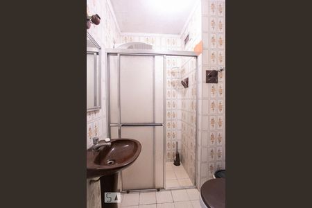 Banheiro de apartamento para alugar com 1 quarto, 38m² em Centro Histórico, Porto Alegre