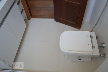 Apartamento à venda com 90m², 2 quartos e 1 vagaBanheiro da Suíte