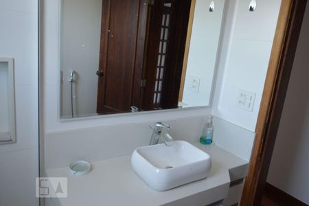 Apartamento à venda com 90m², 2 quartos e 1 vagaBanheiro da Suíte