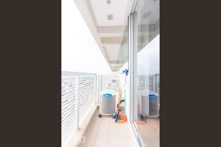 Studio à venda com 34m², 1 quarto e 1 vagaVaranda