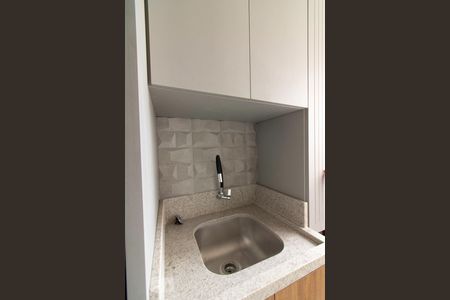 Apartamento à venda com 72m², 2 quartos e 1 vagaÁrea de Serviço