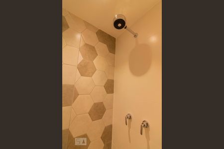 Apartamento à venda com 72m², 2 quartos e 1 vagaBanheiro Social