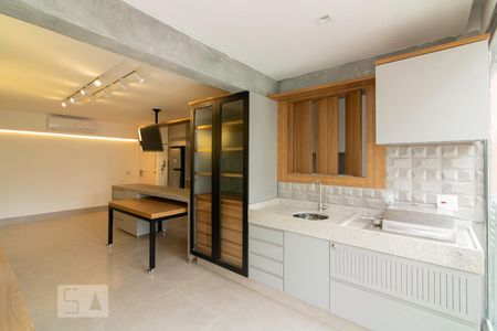 Sala de apartamento à venda com 2 quartos, 72m² em Indianópolis, São Paulo