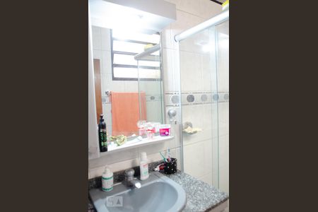 Casa à venda com 99m², 3 quartos e 1 vagaBanheiro