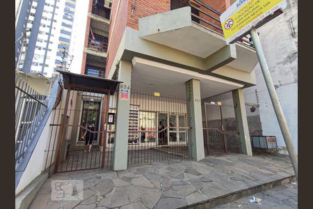 Apartamento à venda com 64m², 1 quarto e sem vagaFachada