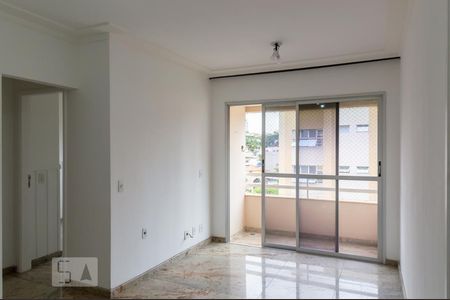 Apartamento para alugar com 66m², 3 quartos e 2 vagasSala